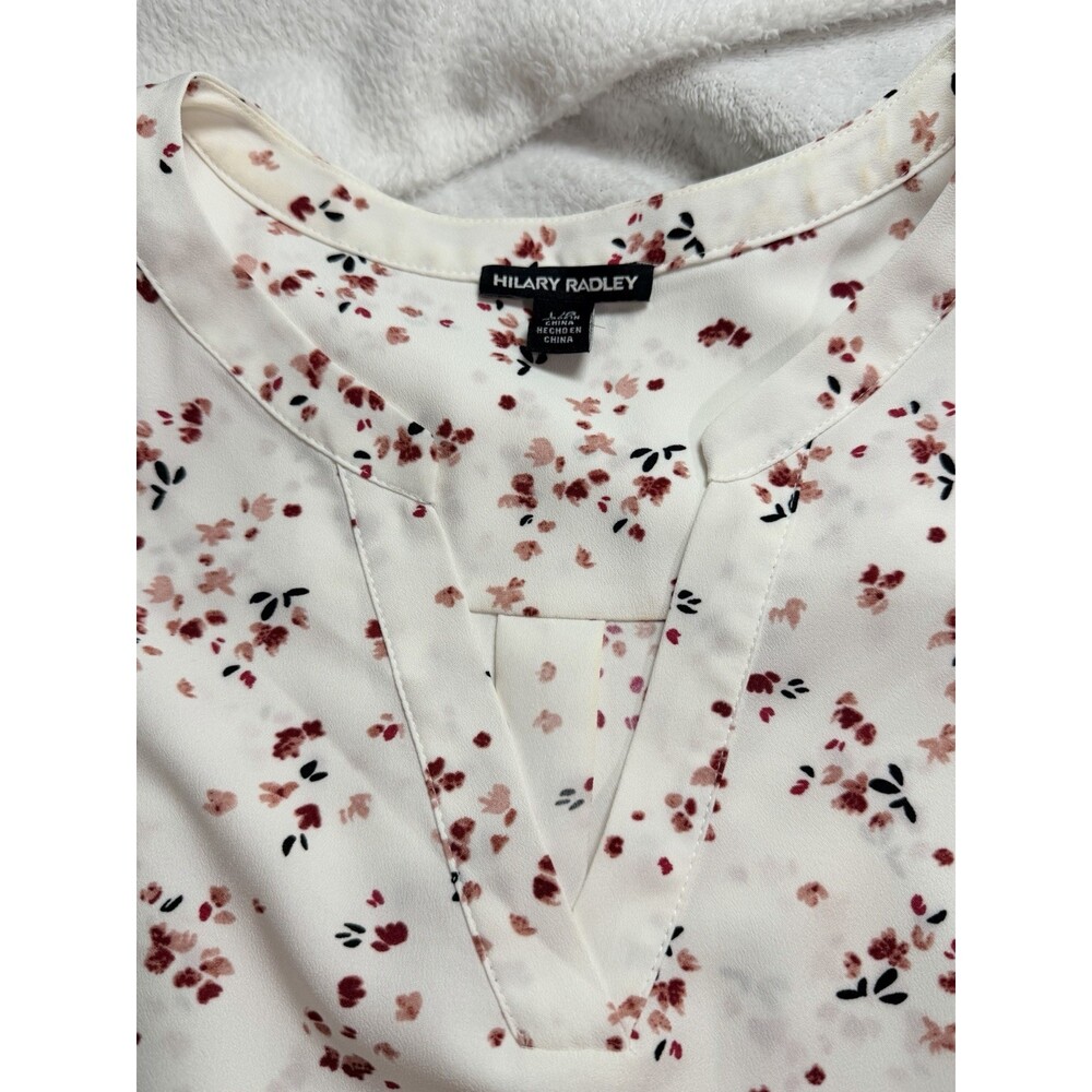 Hilary Radley Women's L White Ditsy Floral Ruffle Sleeve V-Neck Blouse - Picture 8 of 8